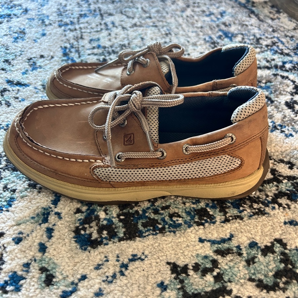 Sperry Boat Shoes, Boys Size 3
